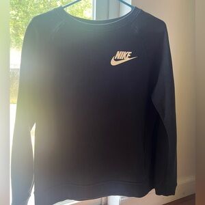 Nike sweatshirt